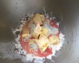 Une image de l'étape 2 de Pâte brisée à la pêche et rhubarbe.
