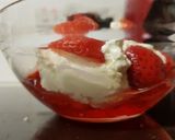 A picture of step 1 of My jelly, Strawberry & Cream.