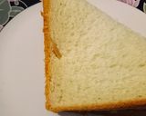 Foto langkah ke 2 dari resep Sosis Keju French Toast.