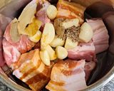 รูปขั้นตอนการทำที่ 1 ของ หมูเปรี้ยวหวานแบบฟิลิปปินส์ (Pork Adobo)