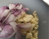 Foto langkah ke 1 dari resep Kentang + Saus Kornet.