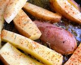 Foto del paso 2 de la receta: Papas doradas al romero y pimentón