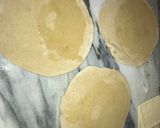 A picture of step 4 of Chicken chezzy Achari parhata.