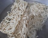 Foto langkah ke 1 dari resep Kwetiau Siram.