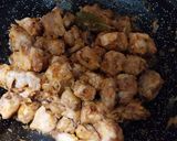 Foto del paso 4 de la receta: Arroz meloso de costillas y moixernons al vino tinto