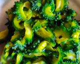 করলার তেল ঝাল (Karolar Tel jhal recipe in Bengali)) রেসিপি ধাপ - 1 ছবি