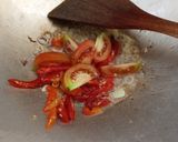Foto langkah ke 2 dari resep Tumis Kangkung Saus Tiram.