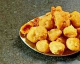 আলু বেগুন বড়ি দিয়ে রুই মাছের ঝোল (aloo begun bori diye rui maacher jhol recipe in Bengali) রেসিপির ধাপ 2 ছবি