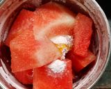 ওয়াটারমেলন স্মুদি (watermelon smoothy recipe in Bengali) রেসিপি ধাপ - 2 ছবি