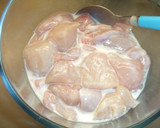 Foto del paso 1 de la receta: Strogonof de pollo con arroz, guisantes y nueces