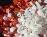 Foto del paso 3 de la receta: Alambre de salchichas y chorizo 🇲🇽😍😍