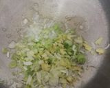 A picture of step 6 of Vegetables egg fried rice.