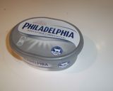 Foto del paso 3 de la receta Piruletas de hojaldre con salmón y queso philadelphia