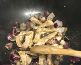 Foto del paso 4 de la receta: Lomo con cebolla en wok. Cena para uno, en 7 minutos