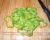Foto del paso 5 de la receta: Noodles de arroz salteados con pollo