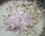 A picture of step 1 of Oats vegetables masala oats.
