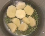 ஆலு மட்டர் சாகு / aloo matar saagu ரெசிபி ஸ்டேப் 1 புகைப்படம்