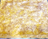 Foto del paso 4 de la receta: Hojaldre con dos tipos de queso, dos tipos de jamón y aceitunas
