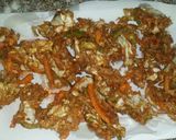A picture of step 3 of Chicken Vegetables fritters 😍.