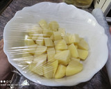 Foto del paso 2 de la receta: Patatas aliñadas en 25 minutos