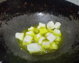 A picture of step 2 of Dry Chilli Paneer.
