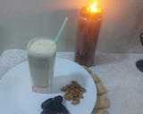 A picture of step 4 of Dates and almond shake.