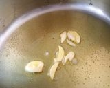 Foto del paso 2 de la receta Mejillones con salsa de tomate