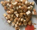 Hình bước làm 1 của món Nấm đậu xúc bánh đa