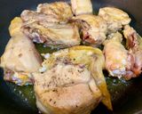 Foto del paso 1 de la receta Fricasé de pollo con patatas salteadas