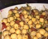 A picture of step 3 of Spice cholye.
