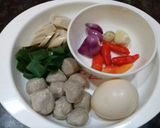 Foto langkah ke 1 dari resep Seblak (Rice Cooker).