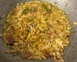 A picture of step 4 of Mandal oggarane (murmura upma).