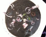 Foto langkah ke 6 dari resep Cumi kuah hitam.