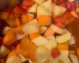 Rote Kartoffelsuppe Rezeptschritt 2 Foto