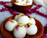 छैना रसगुल्ले (chena rasgulle recipe in HIndi) रेसिपी चरण 7 फोटो