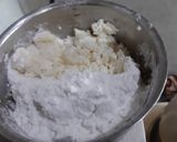 A picture of step 4 of Bhapa Kesar Sandesh/Steamed Saffron Sandesh with Rabdi.