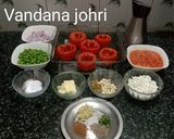 A picture of step 1 of मटर पनीर स्टफ्ड बेक्ड टमाटर.