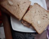 A picture of step 4 of Veggie sandwich.