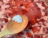 Foto langkah ke 3 dari resep Selai Strawberry.