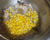 A picture of step 3 of Sweetcorn Pulao.