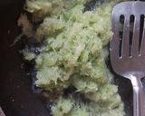 A picture of step 1 of Lauky ka halwa.