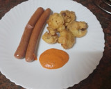 Foto del paso 5 de la receta: Coliflor rebozada con salchichas y mojo de pimiento