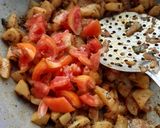 A picture of step 5 of Lauki Masala.