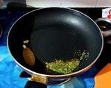 A picture of step 2 of Dahi Bhindi.