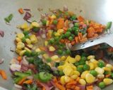 घी उपमा (Ghee Upma recipe in Hindi) रेसिपी चरण 4 फोटो