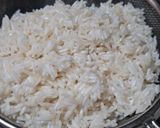 Foto langkah ke 1 dari resep Nasi Kuning Teflon | Turmeric Rice.