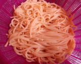 Foto del paso 1 de la receta: Espagueti rojo con crema