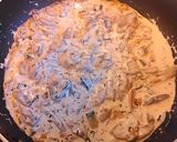 Gombás cukkinis ragu recept fázis 4 fotója
