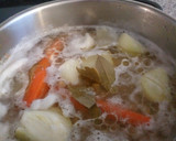 Foto del paso 1 de la receta: Merluza estofada con garbanzos