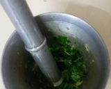 A picture of step 1 of Red chilli and garlic chutney (without gas).